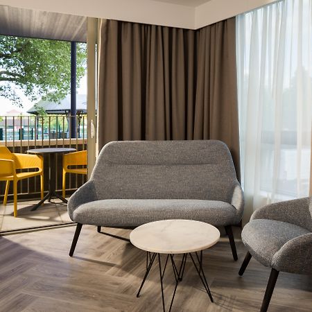 Roomzzz London Stratford Londres Exterior foto