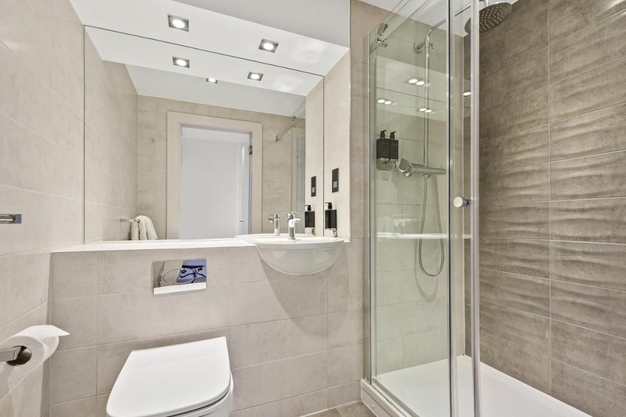 Roomzzz London Stratford Londres Exterior foto